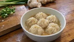 冷凍餃子でここまで満足。レンジで6分の鶏がら水餃子