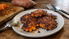 外はカリッと、中はほくほく。さつまいもで作るやさしいハッシュドポテト